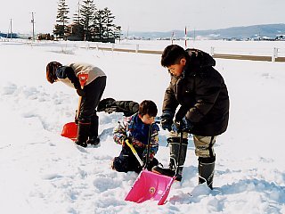 ���c�t�@�~���[